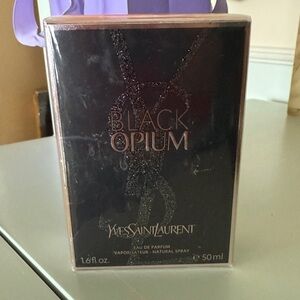 Yves Saint Laurent Black Opium Eau de Parfum - Black with Rose Gold Trim